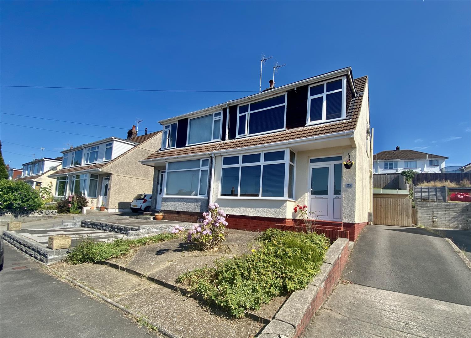 Properties for Sale Dawsons Estate Agents in Swansea and South Wales